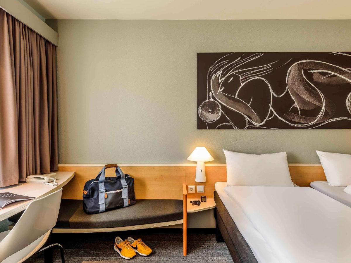 ไอบิส เบรเกนซ์ Hotel ภายนอก รูปภาพ